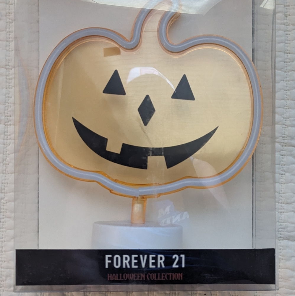 Jack o lantern light
